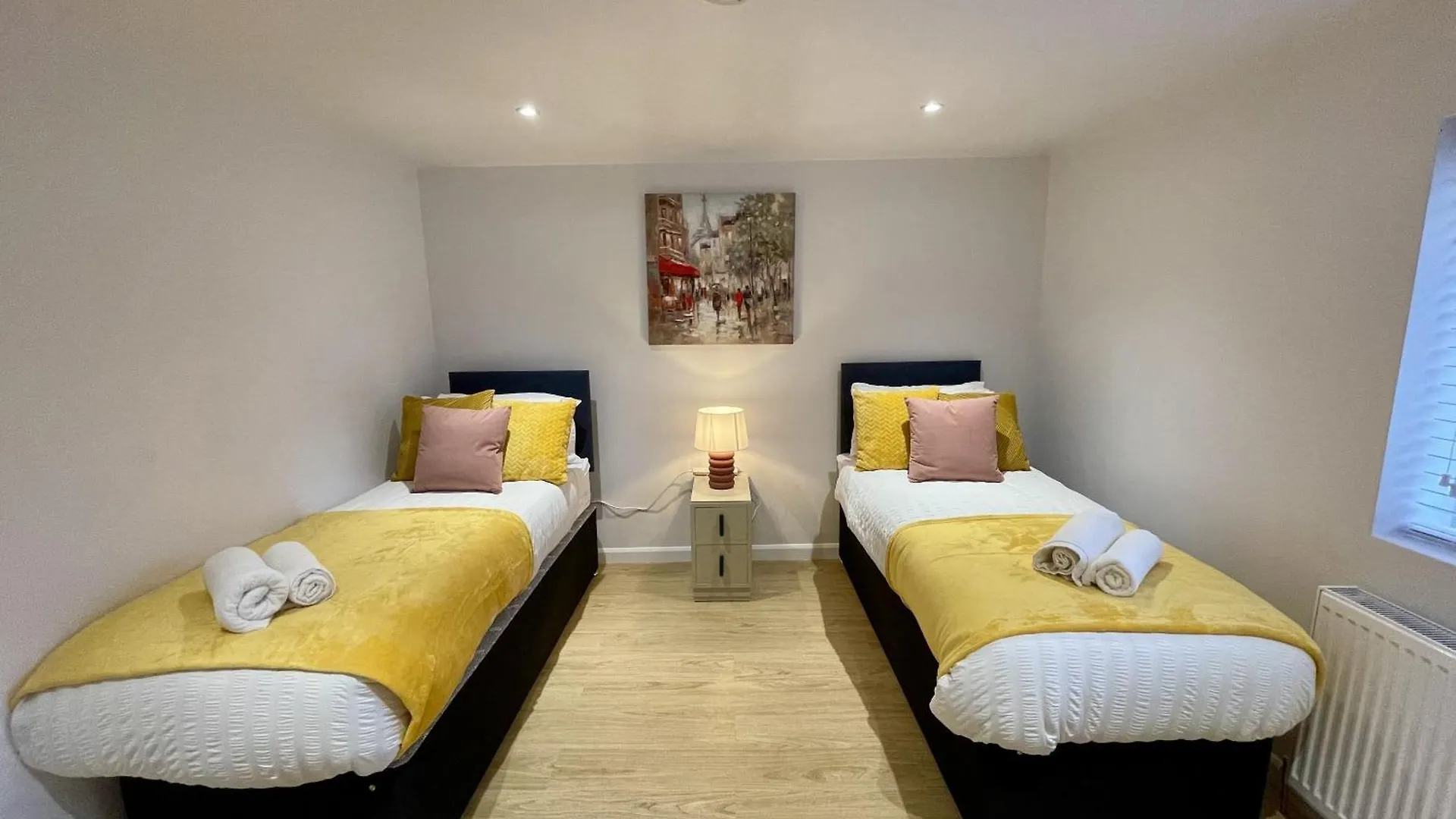 Cosy House Accommodation Cheltenham 0*,